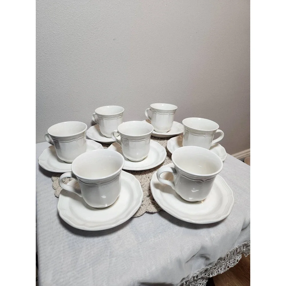 Mikasa French Countryside F9000 White Tea Cup and Saucer Set of 7 Stoneware